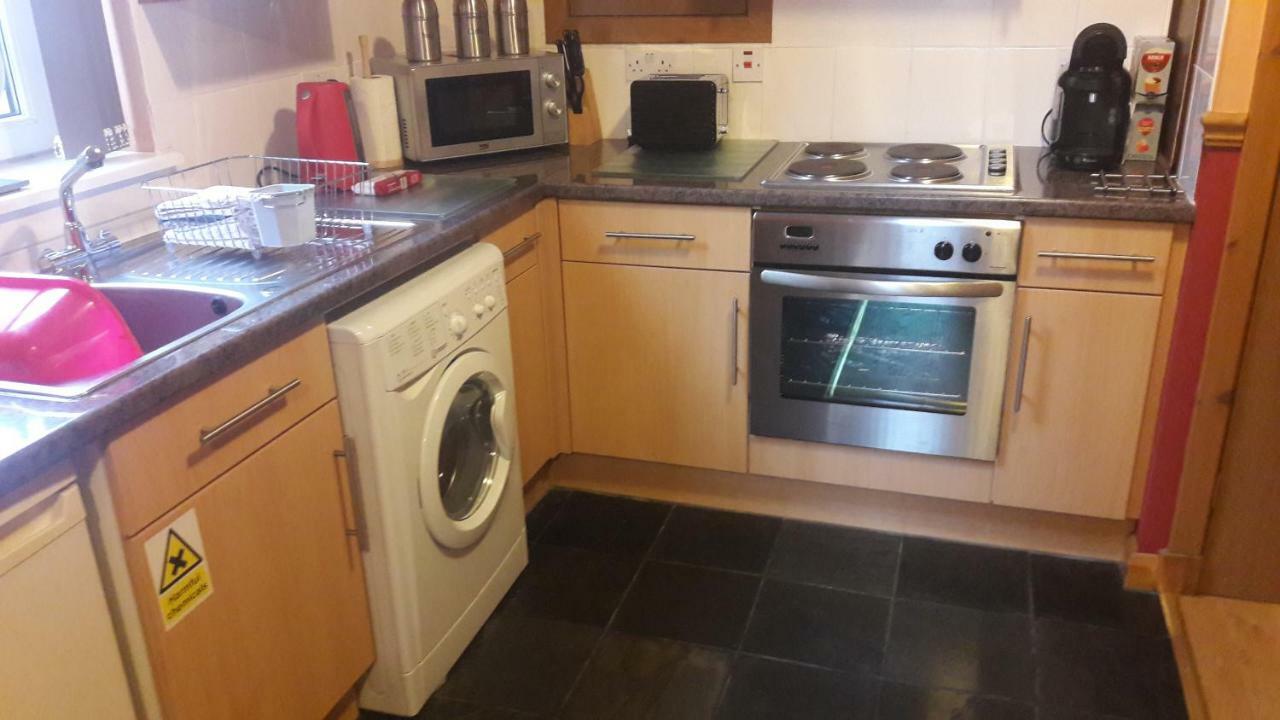 Leven And Linnhe Apartments, West Highland Way Holidays 金洛赫利文 外观 照片